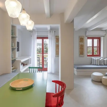 Marathi Mykonos * Klouvas