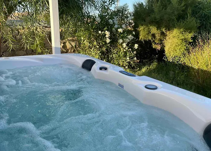 Marathi Mykonos Kluvász